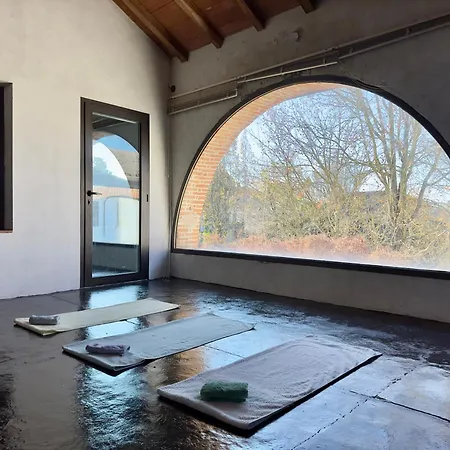 Affascinante Casale Brambilla Vicino Pavia *