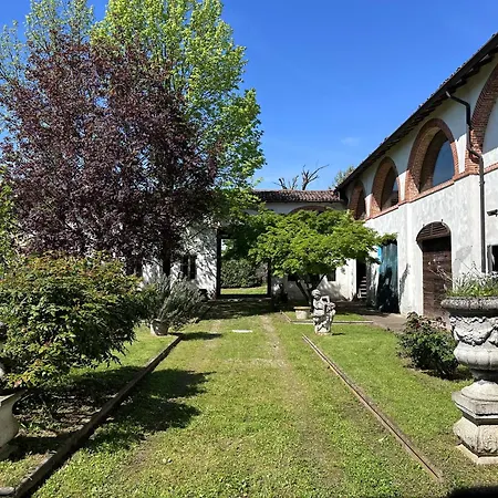 Affascinante Casale Brambilla Vicino Pavia Villa *