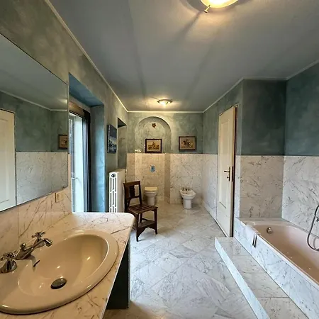 Affascinante Casale Brambilla Vicino Pavia * San Zenone al Po
