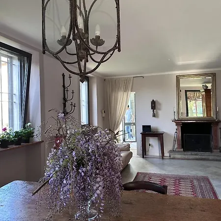 Affascinante Casale Brambilla Vicino Pavia *