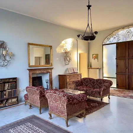 Villa Affascinante Casale Brambilla Vicino Pavia
