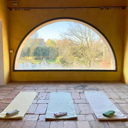 Villa Affascinante Casale Brambilla Vicino Pavia *